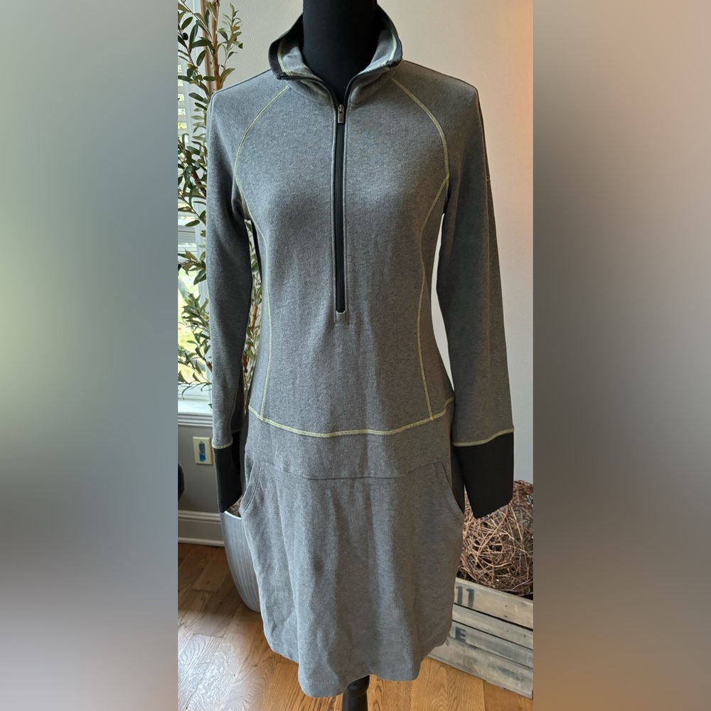 Columbia Omni-Wick Gray Half Zip Long Sleeve Active Dress Size S